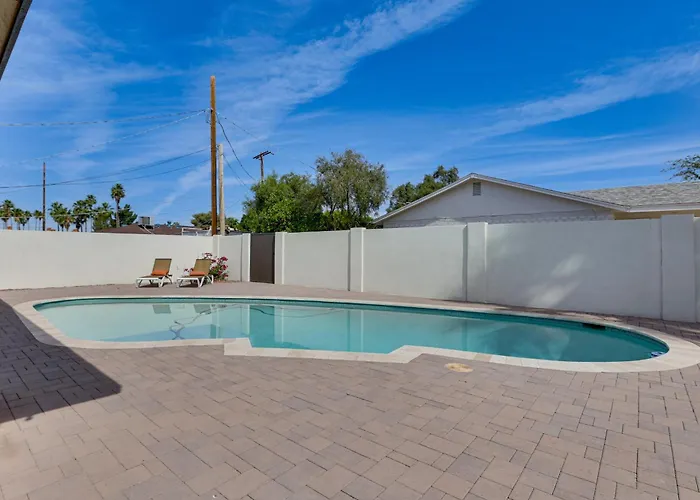 Dom wakacyjny Great For Families! Desert Oasis 2 Mi To Old Town